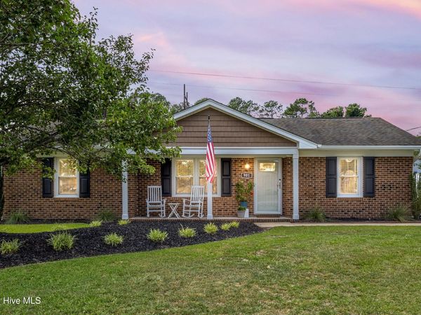 901 Spring Valley Road, Wilmington, NC 28405