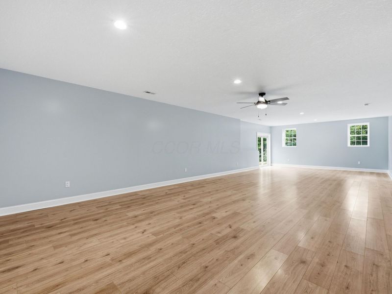196 N Ridge Heights Drive , Howard, OH 43028 Photo 30