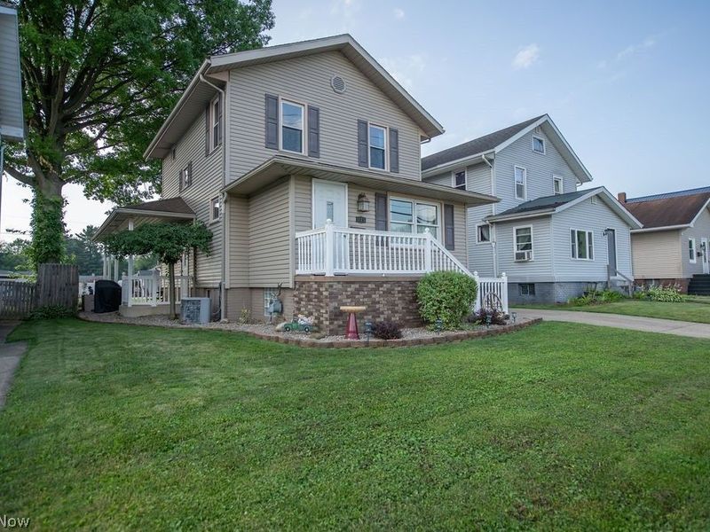 1135 Eastport Avenue, Uhrichsville, OH 44683 Photo 2