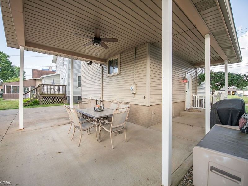 1135 Eastport Avenue, Uhrichsville, OH 44683 Photo 7