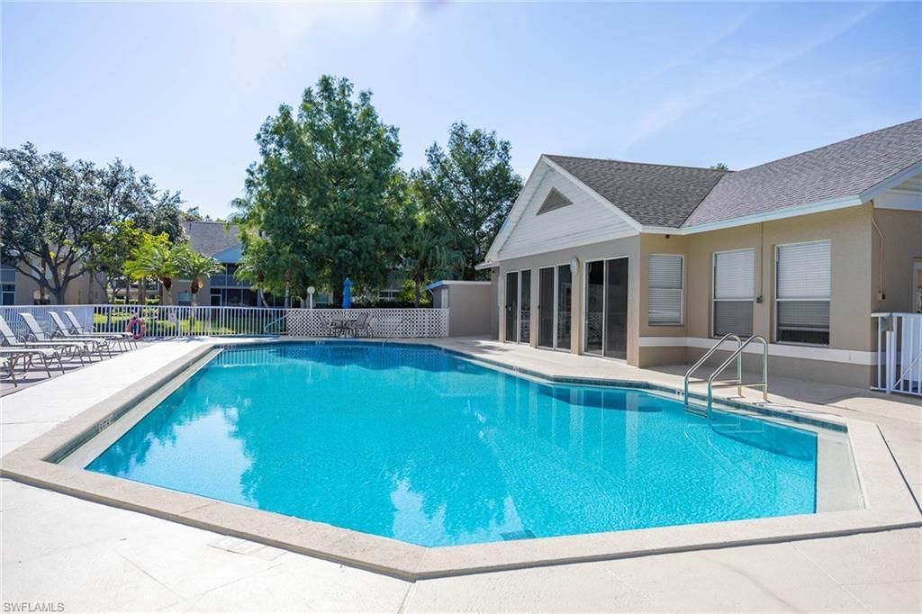 138 Pebble Shores Dr, Unit 201, Naples, FL 34110 Photo