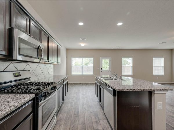 2908 Tilmon LN, Austin, TX 78725