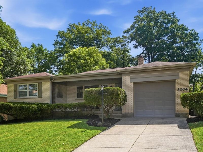 3004 Epworth Court, Cincinnati, OH 45238 Photo 3