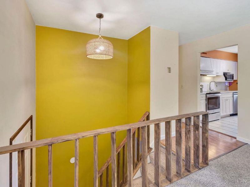 226 Goodrich Lane, Cincinnati, OH 45233 Photo 5