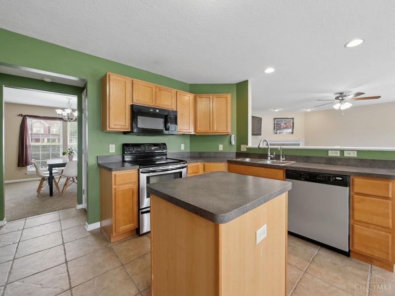 235 George Lewis Court, Harrison, OH 45030 Photo 11