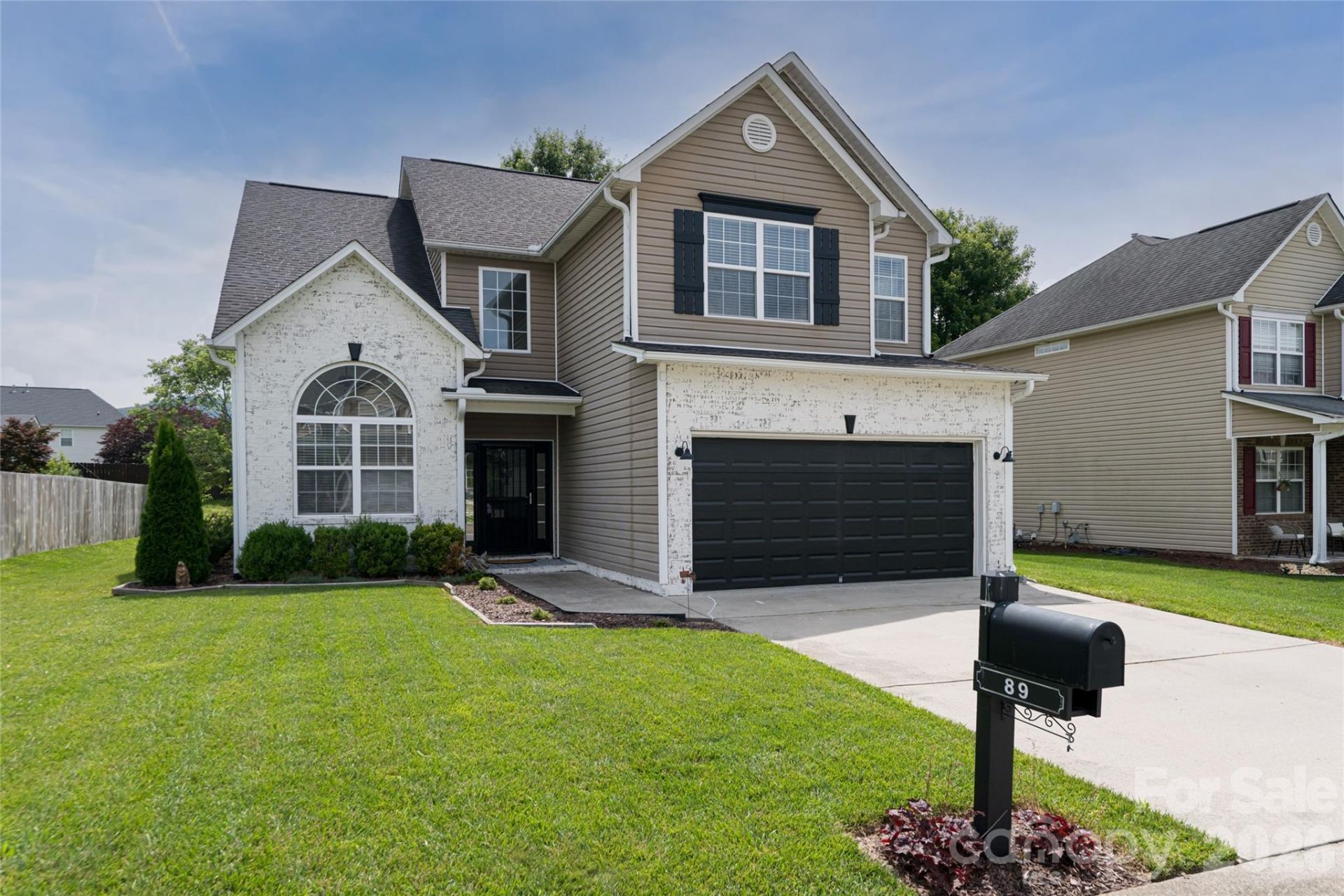 89 Woodfern Road, Fletcher, NC 28732 Main Photo