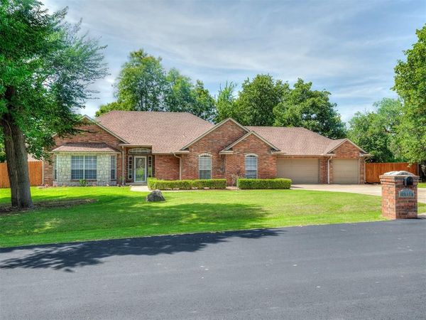 4445 Oak Hill, Guthrie, OK 73044
