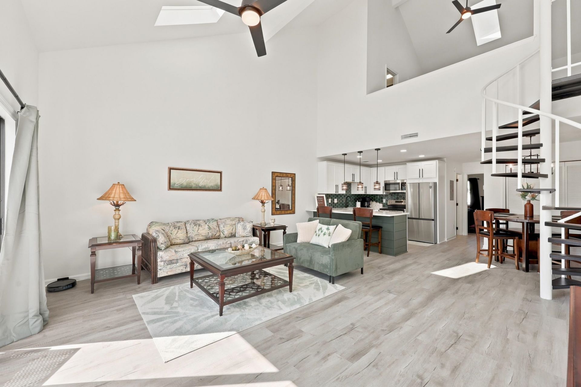 1890 Colony Dr.  Photo 13