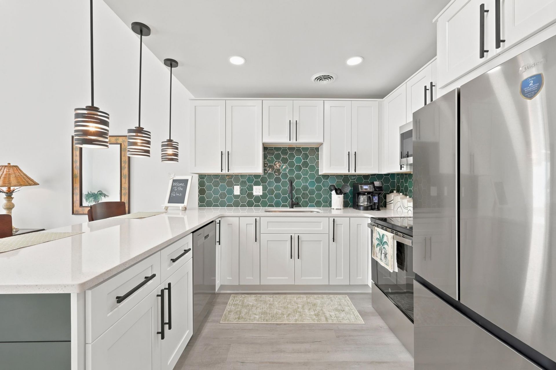 1890 Colony Dr.  Photo 6