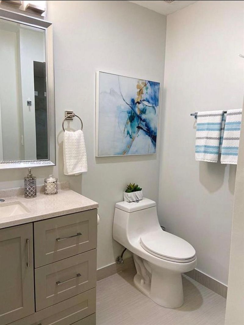 6395 W 27th Ct , Unit 201-7, Hialeah, FL 33016 Photo