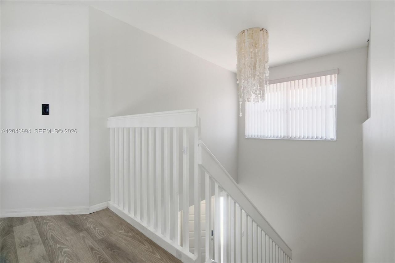 3715 Valais Dr, Hollywood, FL 33021 Photo