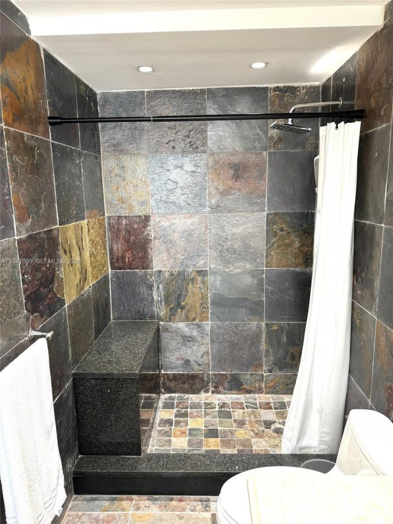 3901 S Ocean Dr , Unit 7O, Hollywood, FL 33019 Photo