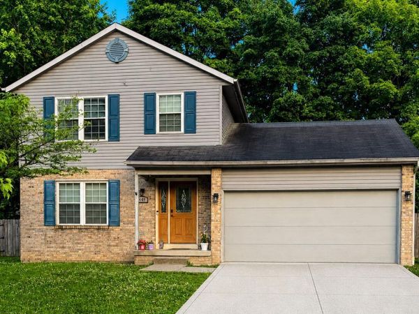 449 Oak Meadow Drive , Pataskala, OH 43062