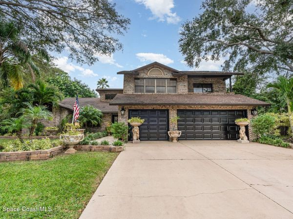 562 Lake Ashley Circle , Melbourne, FL 32904