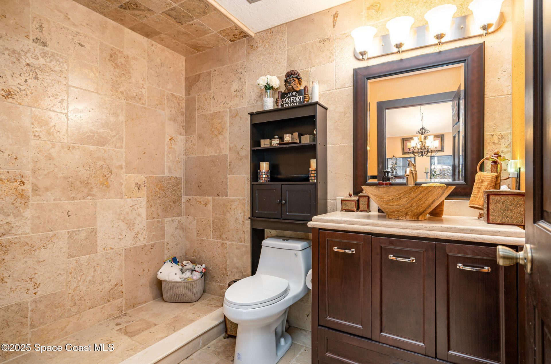 562 Lake Ashley Circle , Melbourne, FL 32904 Photo
