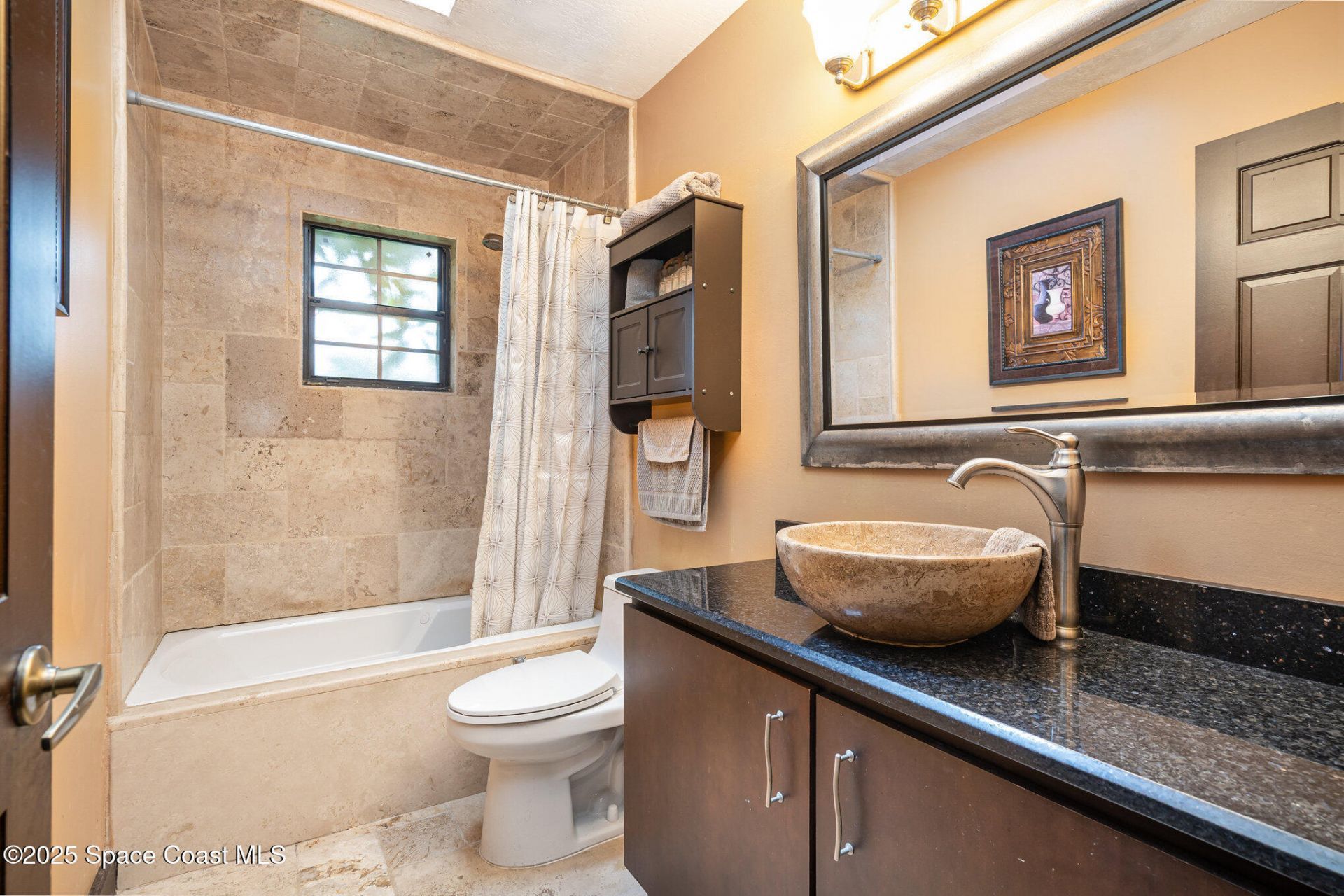562 Lake Ashley Circle , Melbourne, FL 32904 Photo