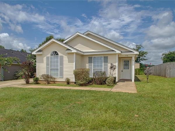 970 Hamilton Bridges Drive E, Mobile, AL 36695