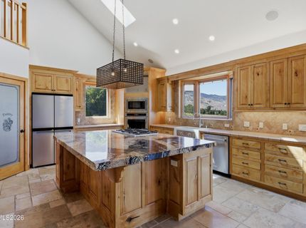281 Sierra Country Circle, Gardnerville, NV 89460 Photo