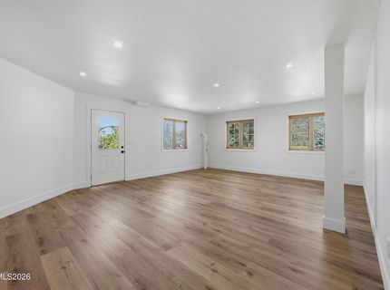 281 Sierra Country Circle, Gardnerville, NV 89460 Photo