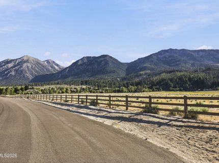 281 Sierra Country Circle, Gardnerville, NV 89460 Photo