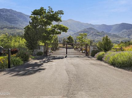 281 Sierra Country Circle, Gardnerville, NV 89460 Photo