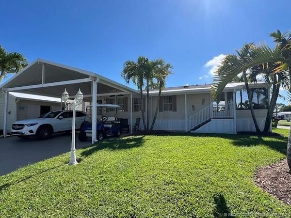 6120 Holly Lane, Lantana, FL 33462