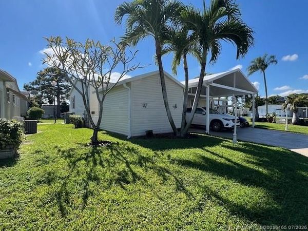 6120 Holly Lane , Lantana, FL 33462