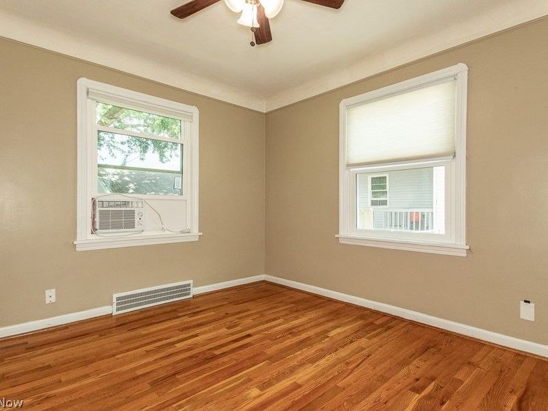 6106 Bradley Avenue, Parma, OH 44129 Photo 10