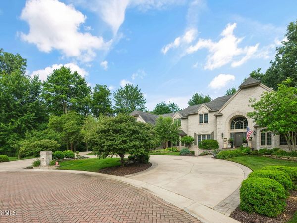 4 Hunters Gate, Findlay, OH 45840