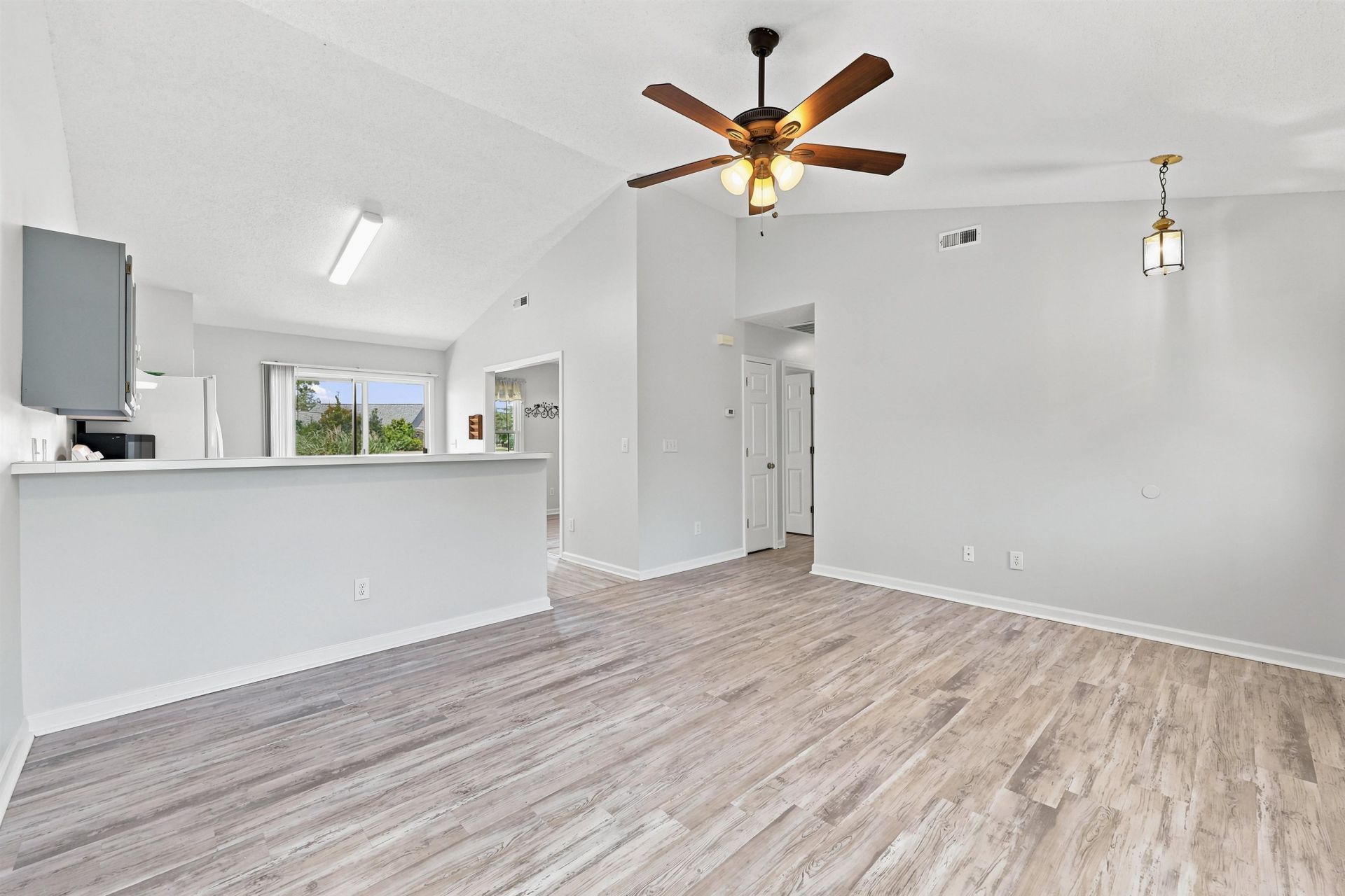 6635 E Sweetbriar Trail Photo 12