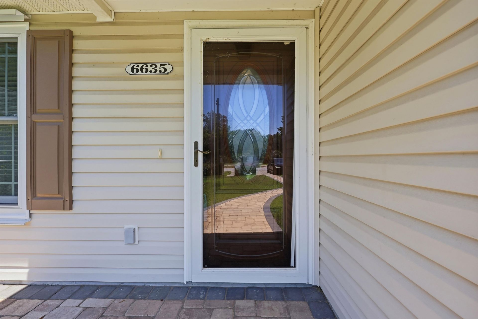 6635 E Sweetbriar Trail Photo 7