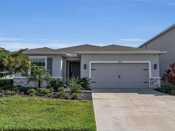 17821 CANTARINA COVE , BRADENTON, FL 34211