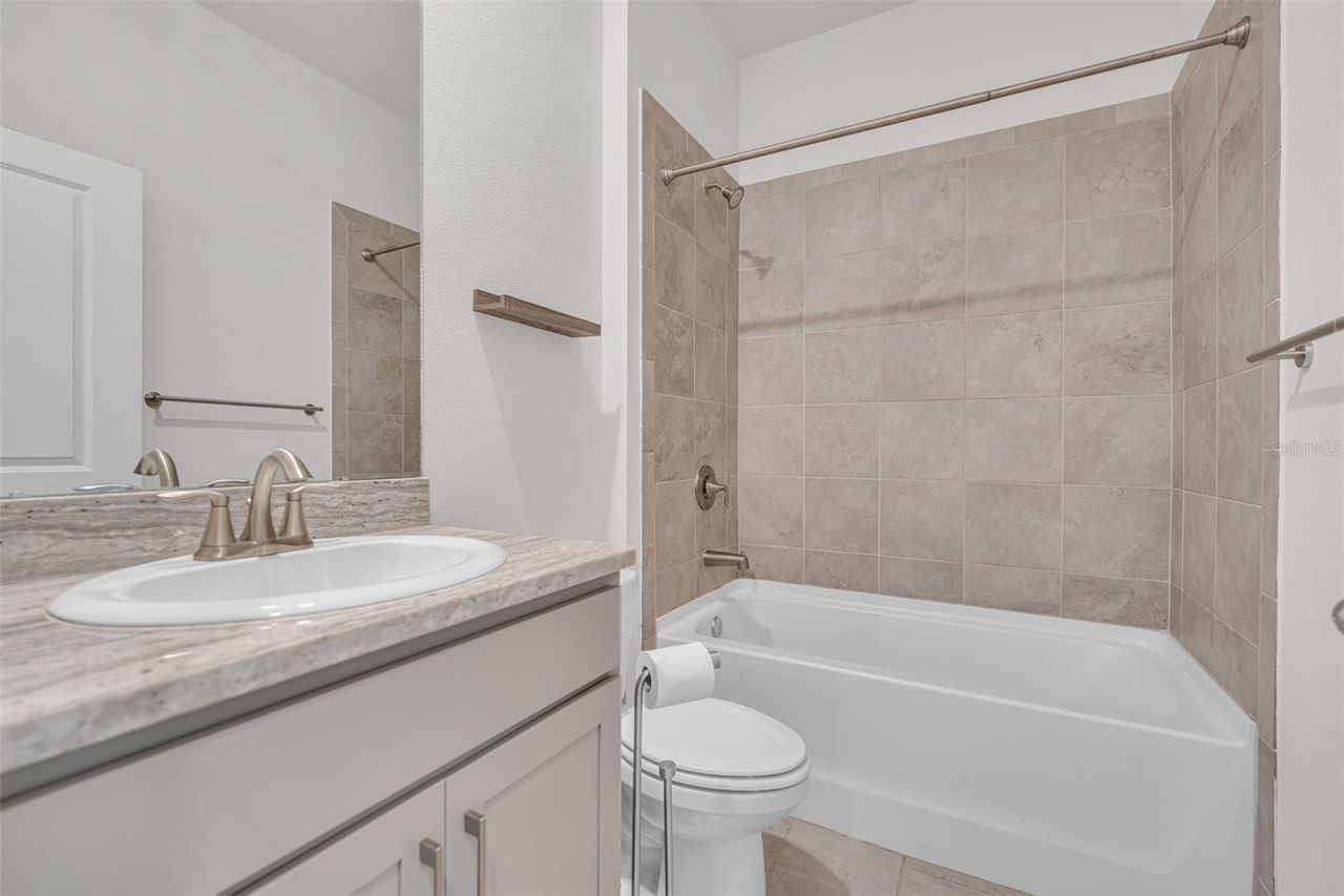17821 Cantarina Cove , Bradenton, FL 34211 Photo