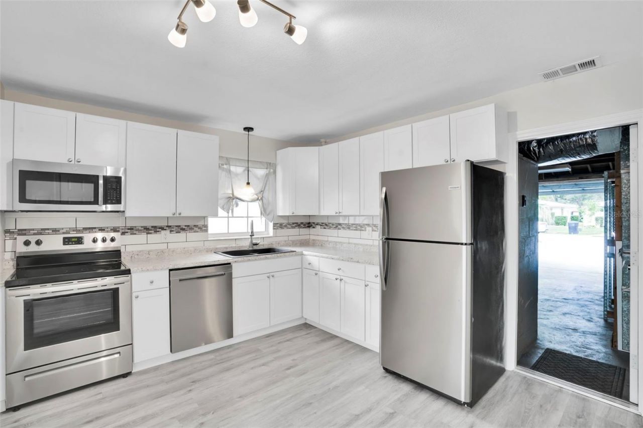 4550 16th Avenue N, Saint Petersburg, FL 33713 Photo