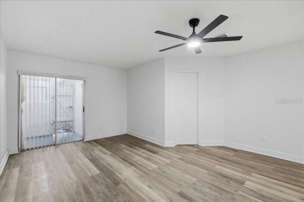 8612 Spring Cone Court, Orlando, FL 32825 Photo