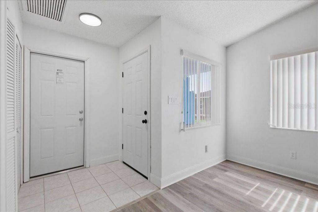 8612 Spring Cone Court, Orlando, FL 32825 Photo