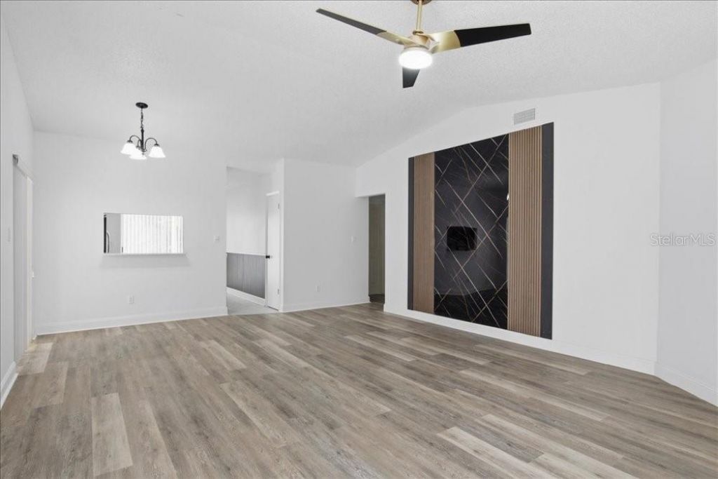 8612 Spring Cone Court, Orlando, FL 32825 Photo