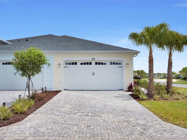 202 SUMMERTIME PLACE , DAYTONA BEACH, FL 32124