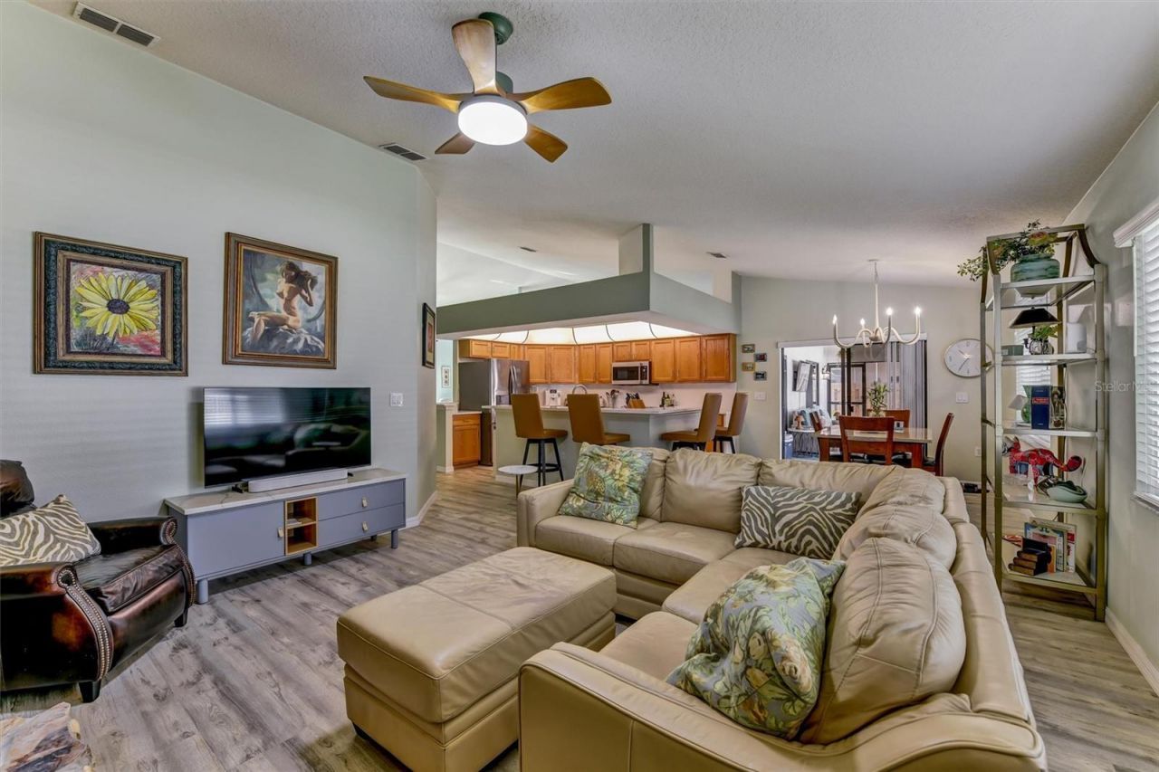 4833 Yellowstone Drive, New Port Richey, FL 34655 Photo
