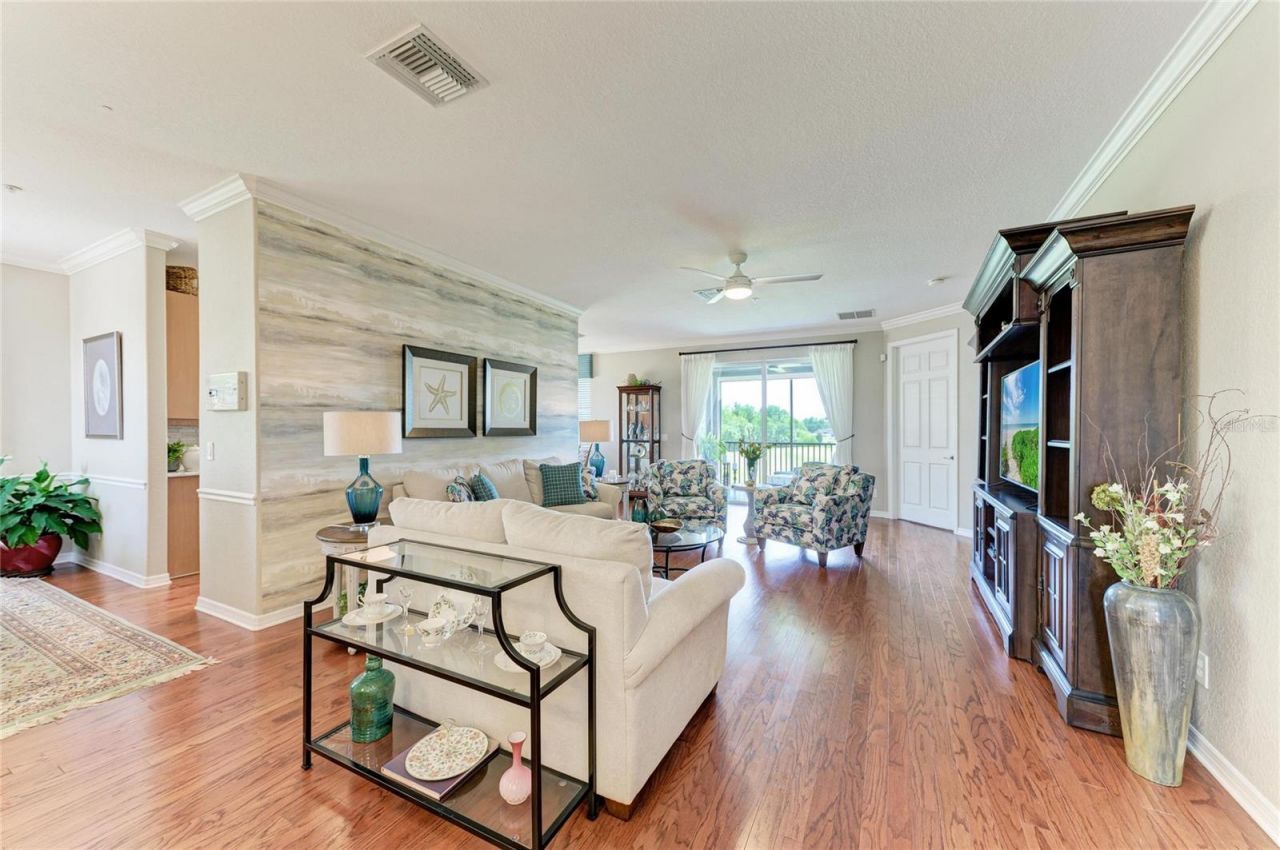 314 Winding Brook Lane, Unit 102, Bradenton, FL 34212 Photo