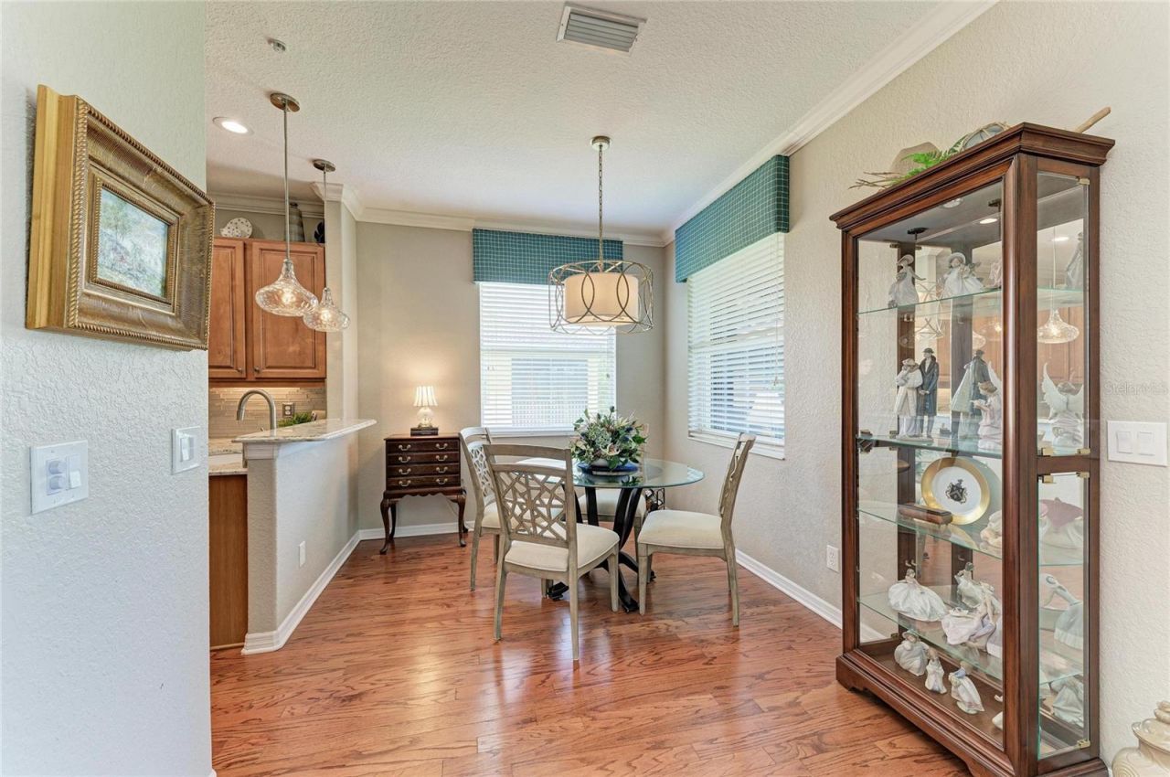 314 Winding Brook Lane, Unit 102, Bradenton, FL 34212 Photo