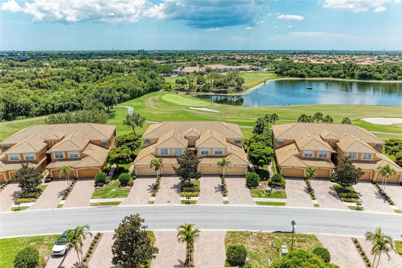 314 Winding Brook Lane, Unit 102, Bradenton, FL 34212 Photo