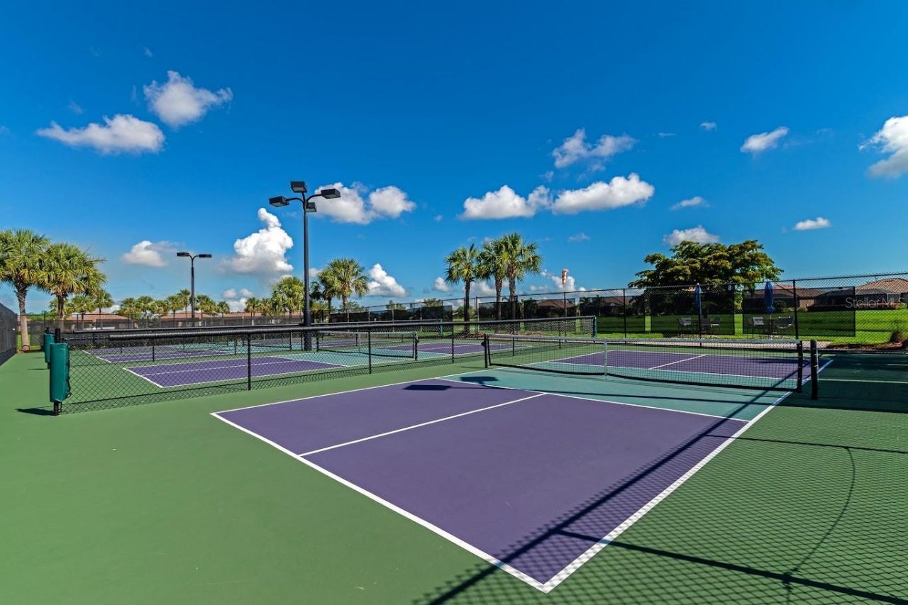 314 Winding Brook Lane, Unit 102, Bradenton, FL 34212 Photo