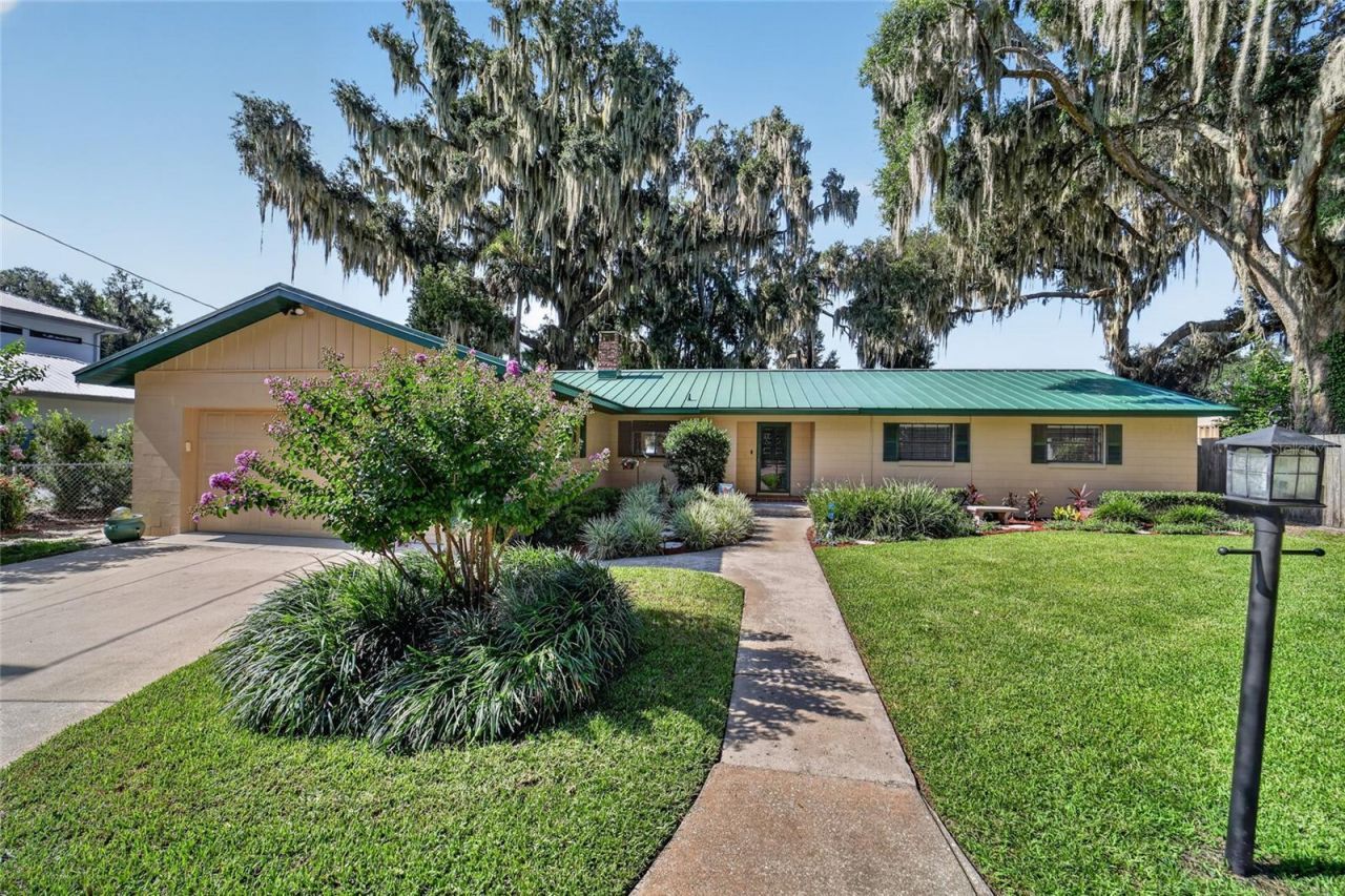 13200 E Highway 25 , Ocklawaha, FL 32179 Photo