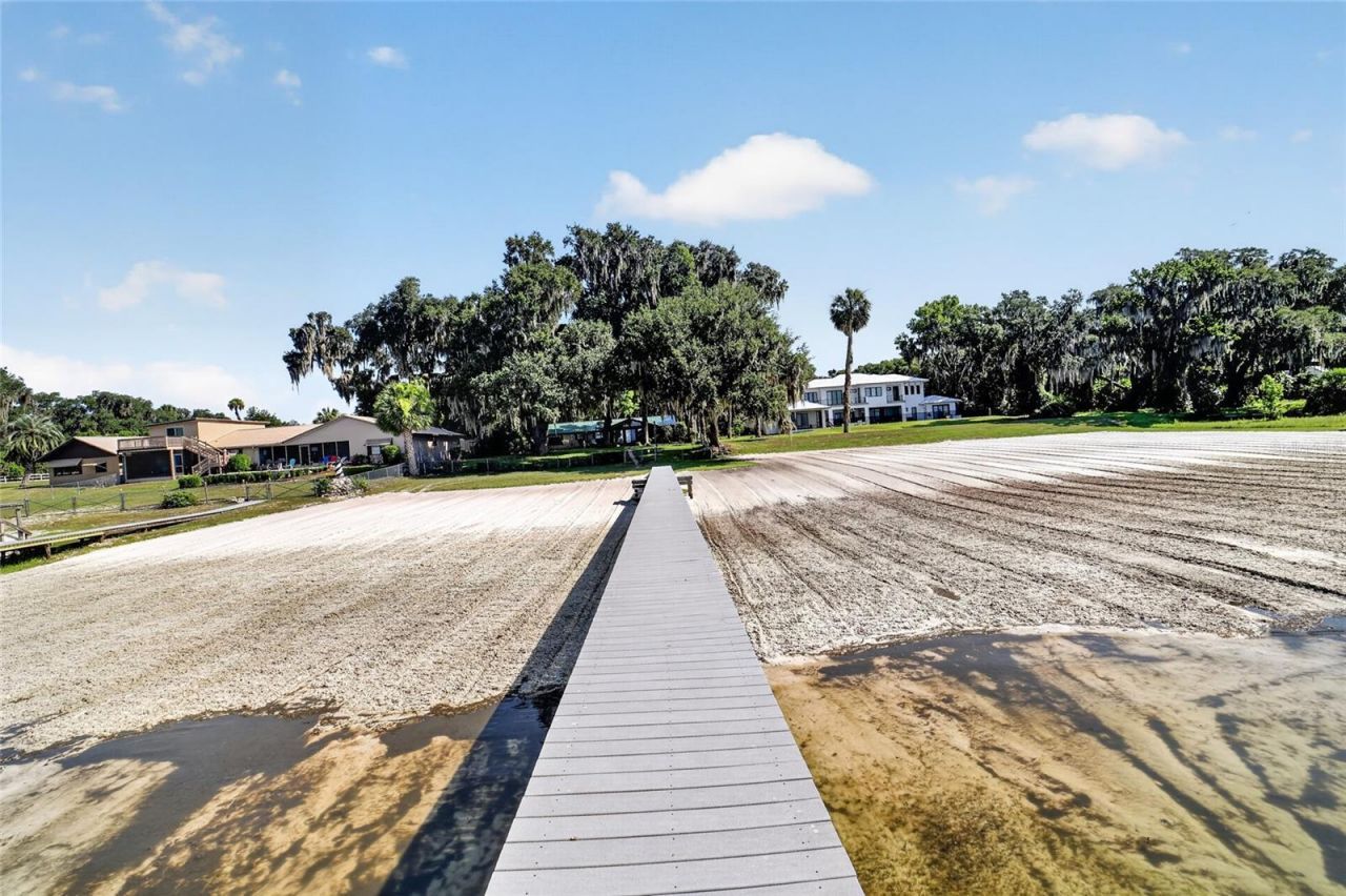 13200 E Highway 25 , Ocklawaha, FL 32179 Photo