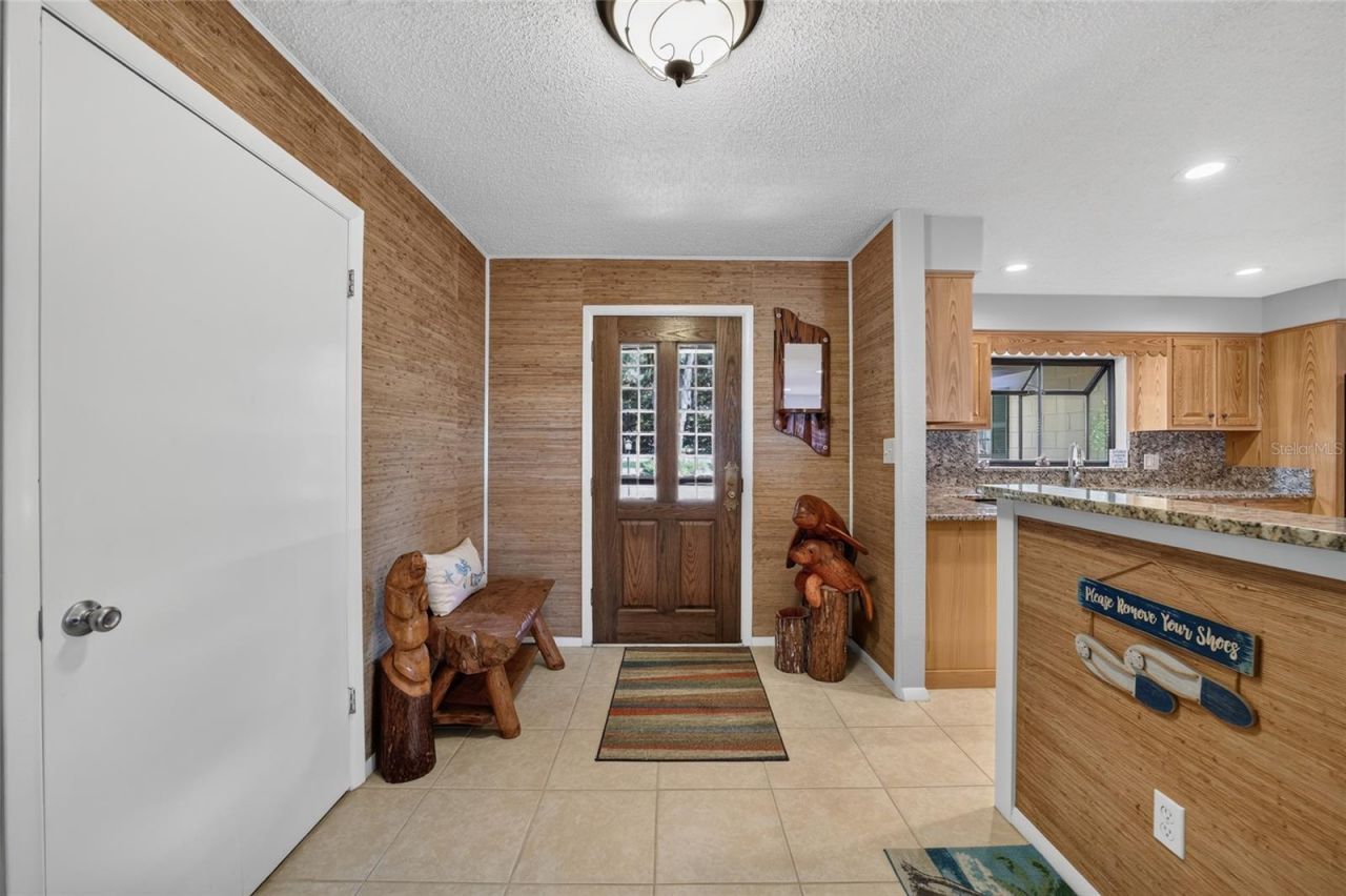 13200 E Highway 25 , Ocklawaha, FL 32179 Photo
