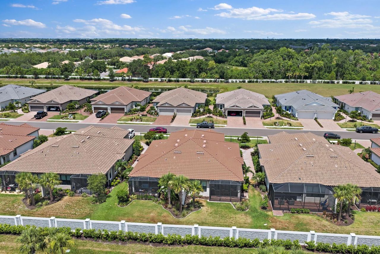 6066 Mesa Glen, Bradenton, FL 34203 Photo