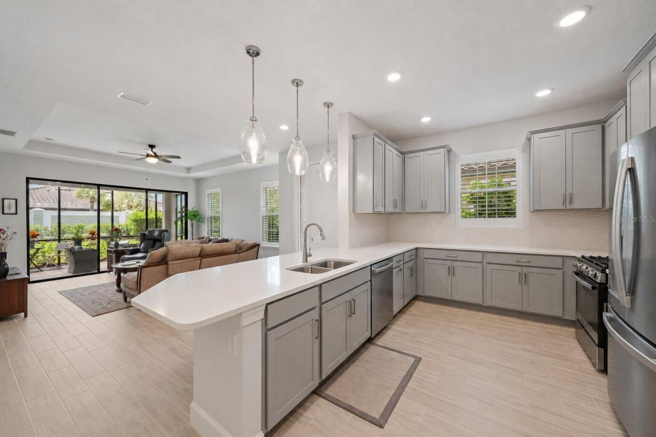 6066 Mesa Glen, Bradenton, FL 34203 Photo