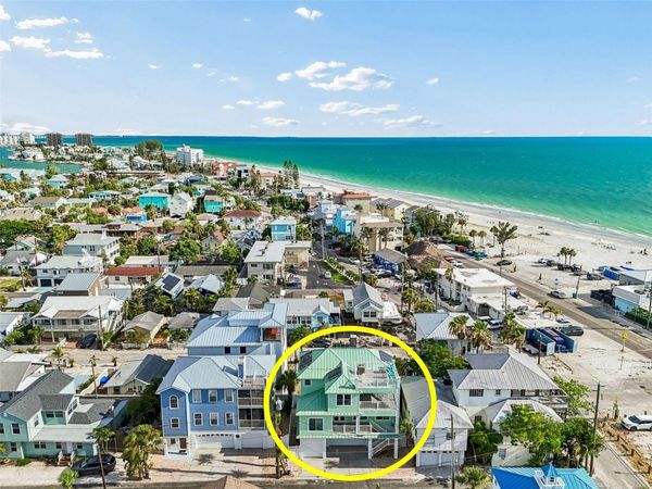 111 91ST AVENUE , TREASURE ISLAND, FL 33706