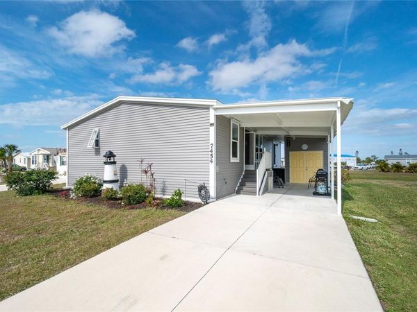 7454 DANVERS CIRCLE , PORT CHARLOTTE, FL 33981